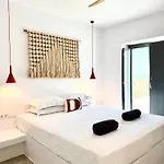 Villa Faragas Hill *