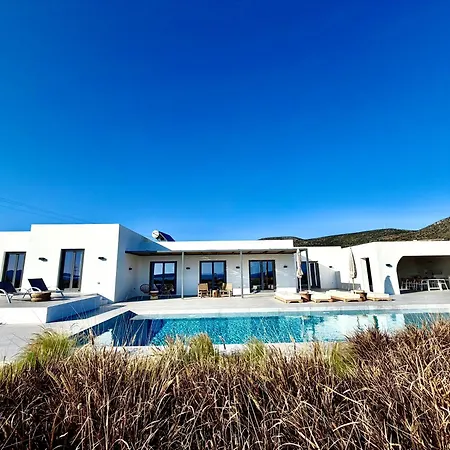 Faragas Hill Villa