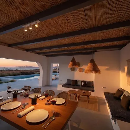 Faragas Hill Villa *